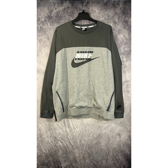 nike crewneck sweatshirt Men's 2XL Two Tone Gray Nike SWOOSH Center - Picture 1 of 15